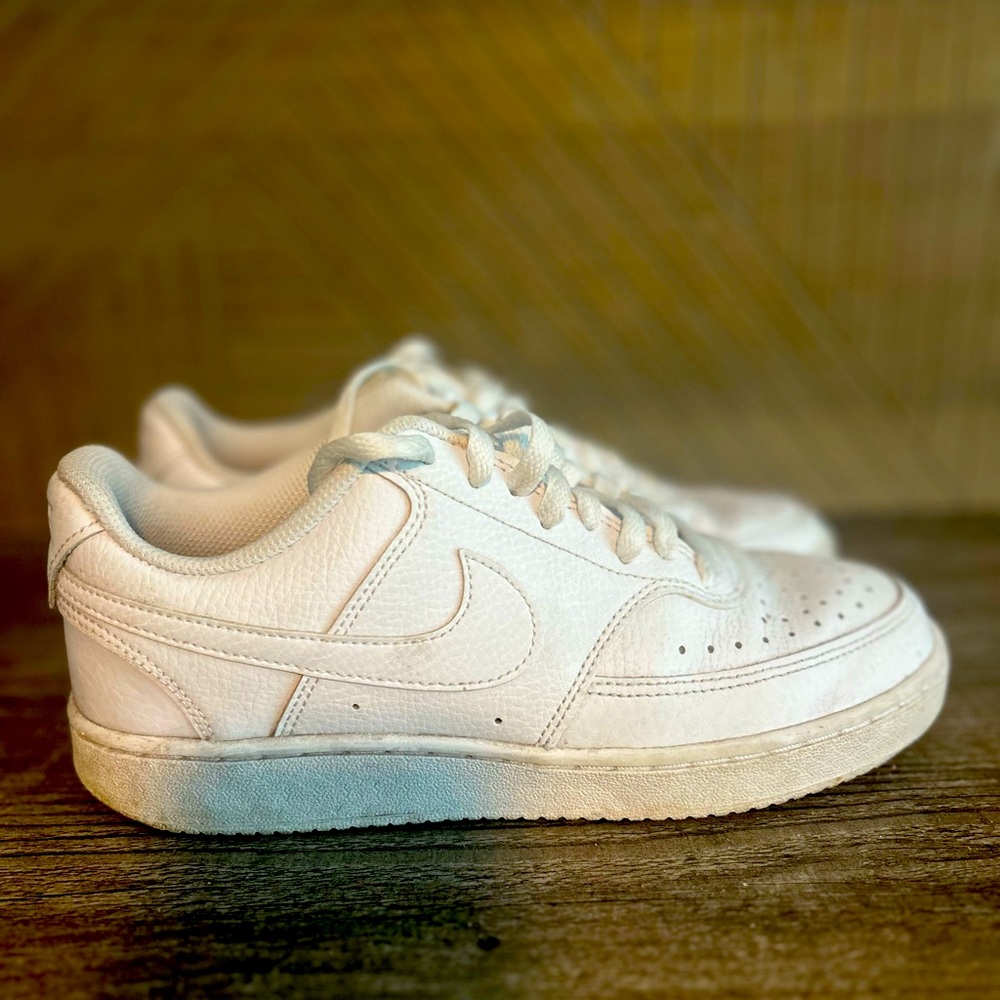 Nike Women’s Court Low White Sneakers Size 7.5